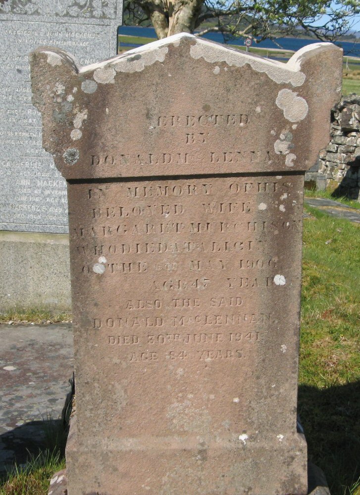 Photo of headstones/Donald MacLennan d1941 hdstn AX